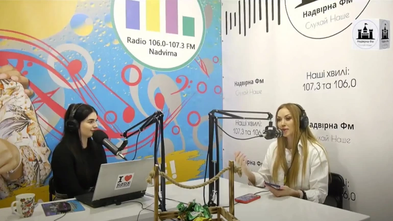 Ексклюзивне інтерв’ю з Наталією Валевською на радіо “Надвірна”: про благодійну діяльність фонду